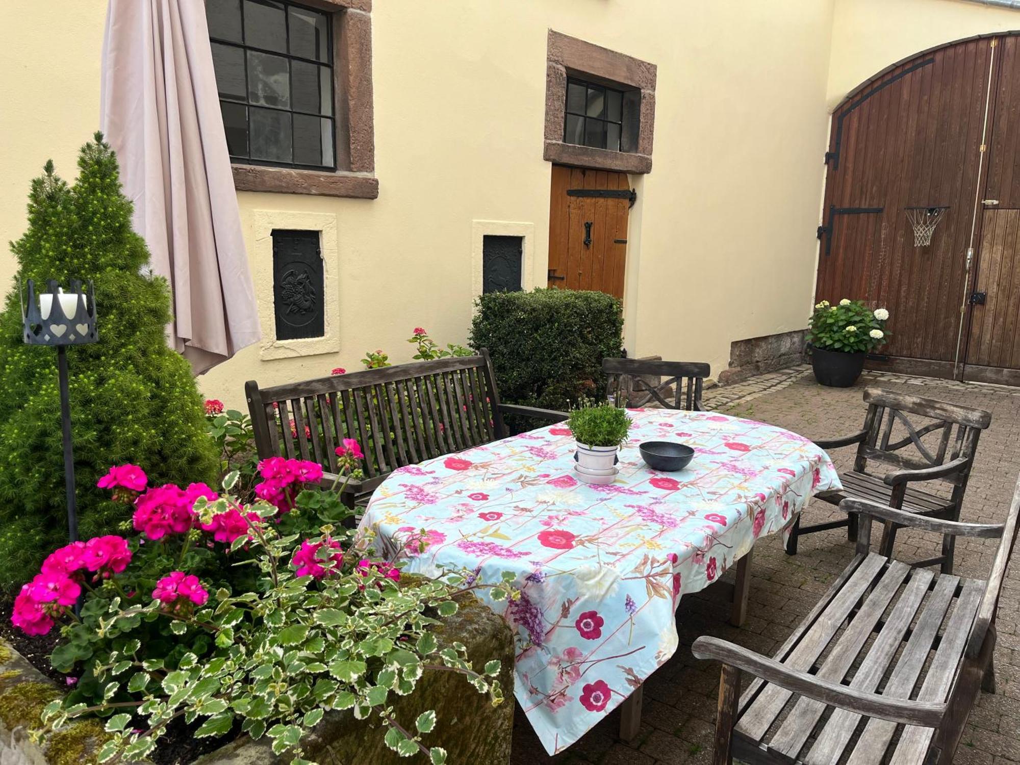 Apartment Van Ess Hof - Altstadt Warburg Exteriör bild
